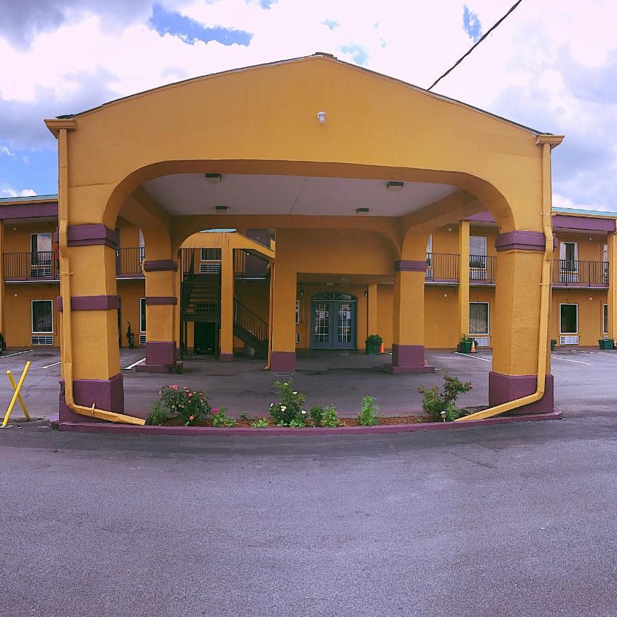 Travelers Inn Elizabethton Exterior photo