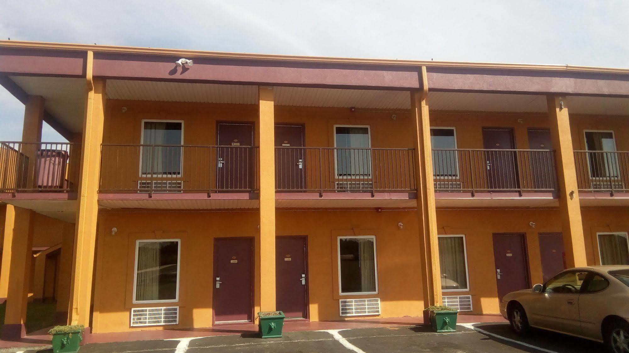 Travelers Inn Elizabethton Exterior photo